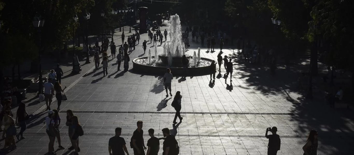 Τα μέτρα της κυβέρνησης για COVID-19 τελείωσαν την βαριά τραυματισμένη ελληνική οικονομία - Μας έστειλαν 20 χρόνια πίσω